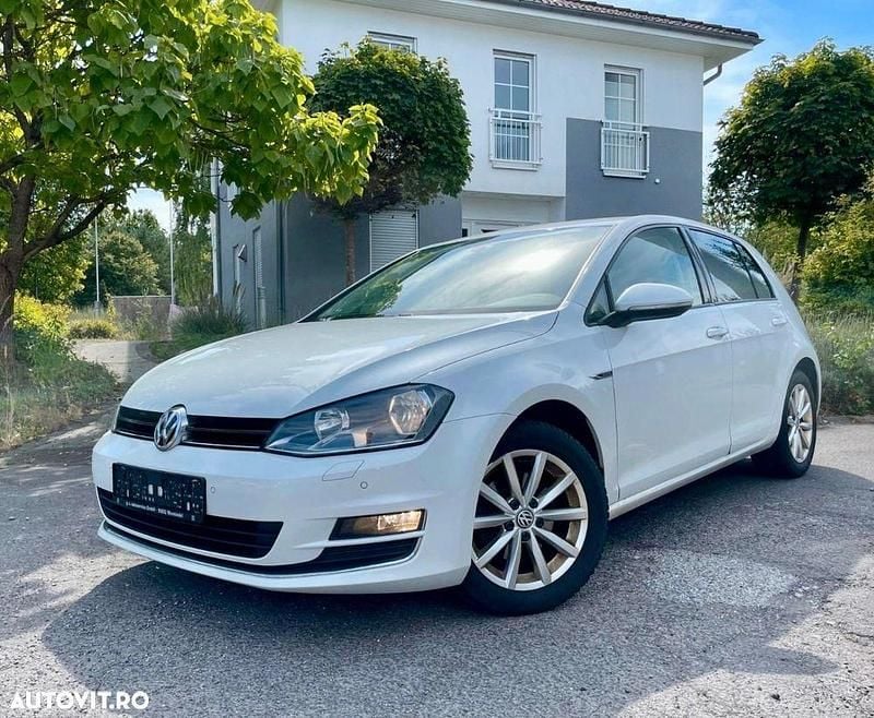 Culoarealb Utilizat 2016 VW Golf VII LOUNGE Hatchback | 10.490 EUR (Preț OK) - Imagine 1/4