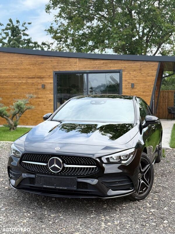 Negru Utilizat 2021 Mercedes CLA250e AMG line Berlinǎ | 25.800 EUR - Imagine 1/4