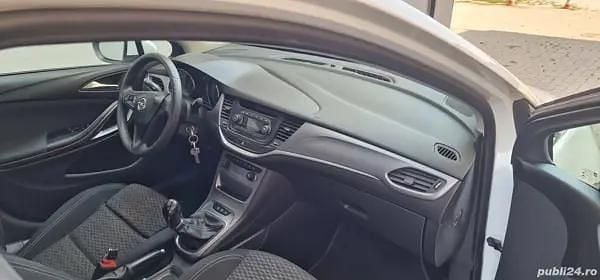 Second-hand Opel Astra 110 CP (80 kW) 2016 Break