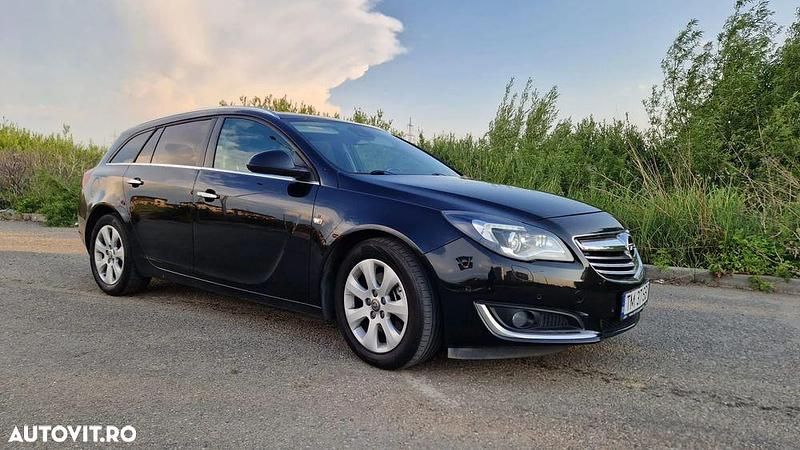 Culoarenegru Utilizat 2015 Opel Insignia Country Tourer Break | 7.250 EUR - Imagine 1/4