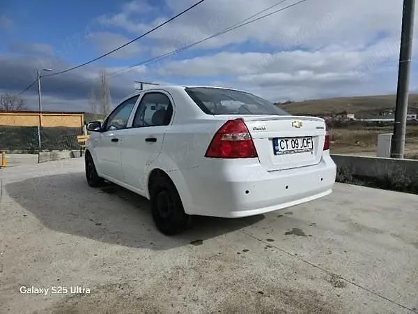 Second-hand Chevrolet Aveo 101 CP (74 kW) 2011 Alb Berlinǎ