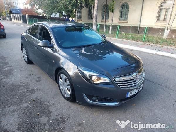 Second-hand Opel Insignia 2015 Berlinǎ