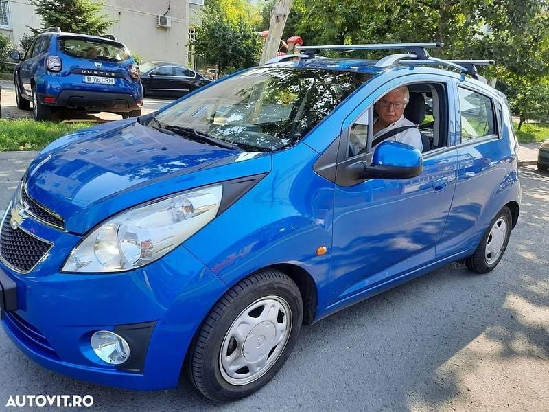 Culoarealbastru Utilizat 2010 Chevrolet Spark Hatchback | 3.200 EUR (Preț OK) - Imagine 1/4
