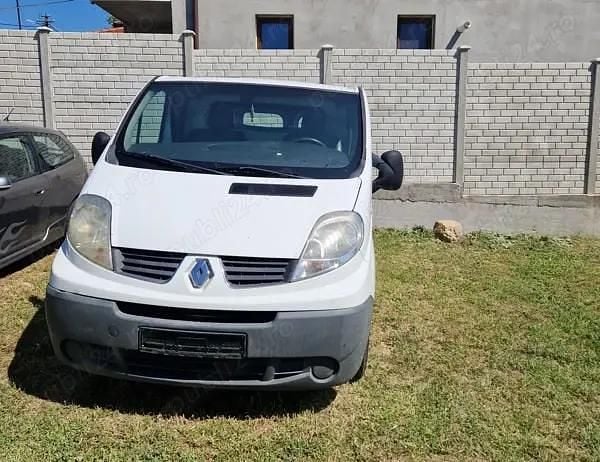 Second-hand Renault Trafic 90 CP (66 kW) 2010 Monovolum