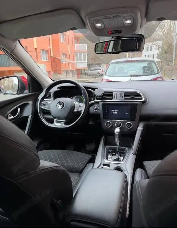 Second-hand Renault Kadjar 160 CP (117 kW) 2019 Rosu SUV
