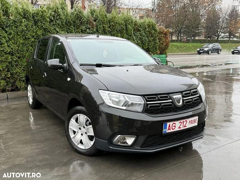 Second-hand Dacia Sandero 90 CP (66 kW) 2018 Culoarenegru