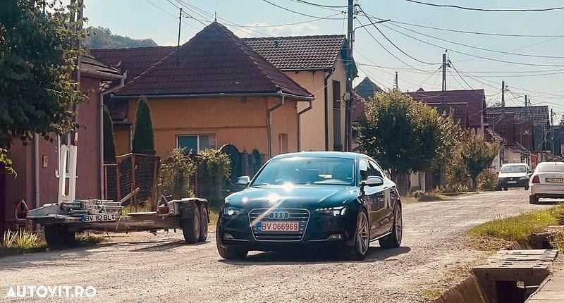 Second-hand Audi S5 Sport 333 CP (244 kW) 2012 Culoarenegru Coupe