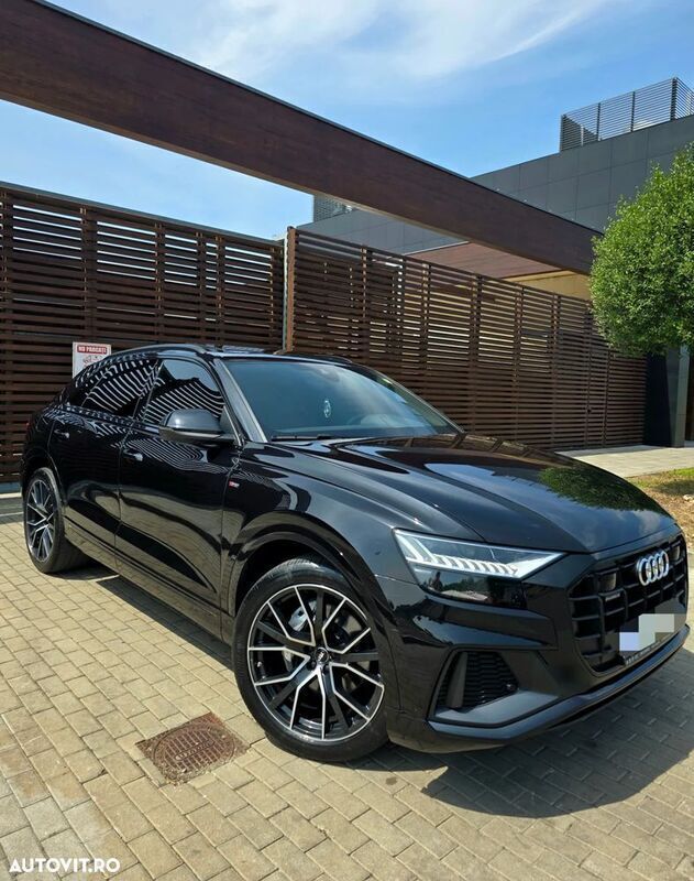 Negru Utilizat 2019 Audi Q8 SUV | 43.999 EUR (Super Preț) - Imagine 1/4