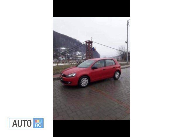 Rosu Utilizat 2009 VW Golf VI Berlinǎ | 5.100 EUR (Preț OK) - Imagine 1/4