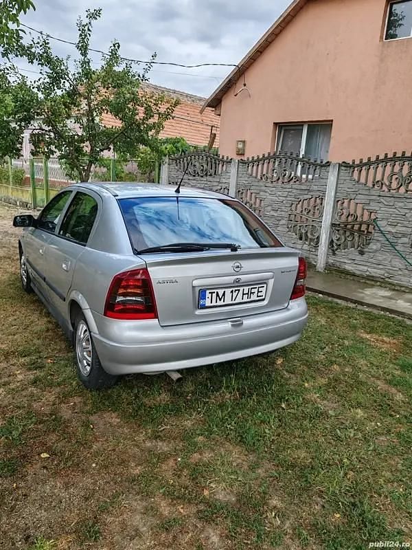 Utilizat 2004 Opel Astra Berlinǎ | 1.100 EUR (Preț bun) - Imagine 1/4