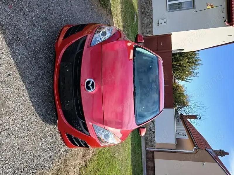 Utilizat 2011 Mazda 3 Hatchback | 3.450 EUR (Super Preț) - Imagine 1/4