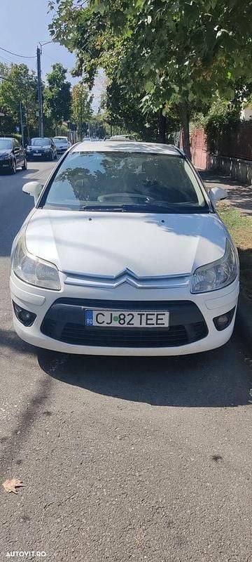 Culoarealb Second-hand 2009 Citroën C4 Style Hatchback | 1.500 EUR (Preț OK) - Imagine 1/4