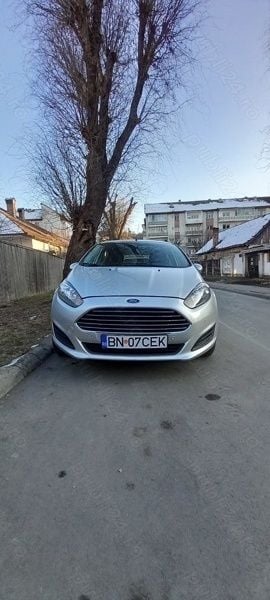 Second-hand Ford Fiesta 75 CP (55 kW) 2014 Gri Hatchback