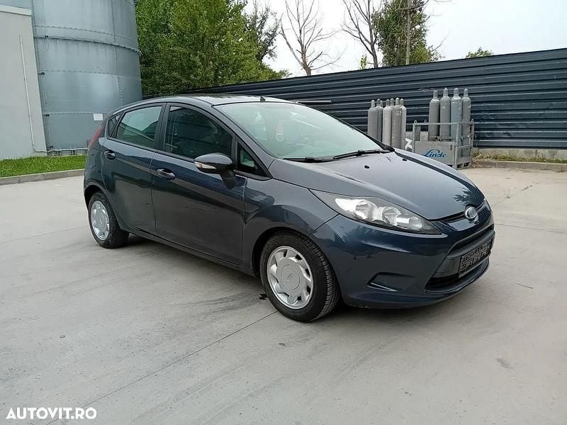 Culoaregri Utilizat 2011 Ford Fiesta Titanium Hatchback | 3.210 EUR (Preț OK) - Imagine 1/4