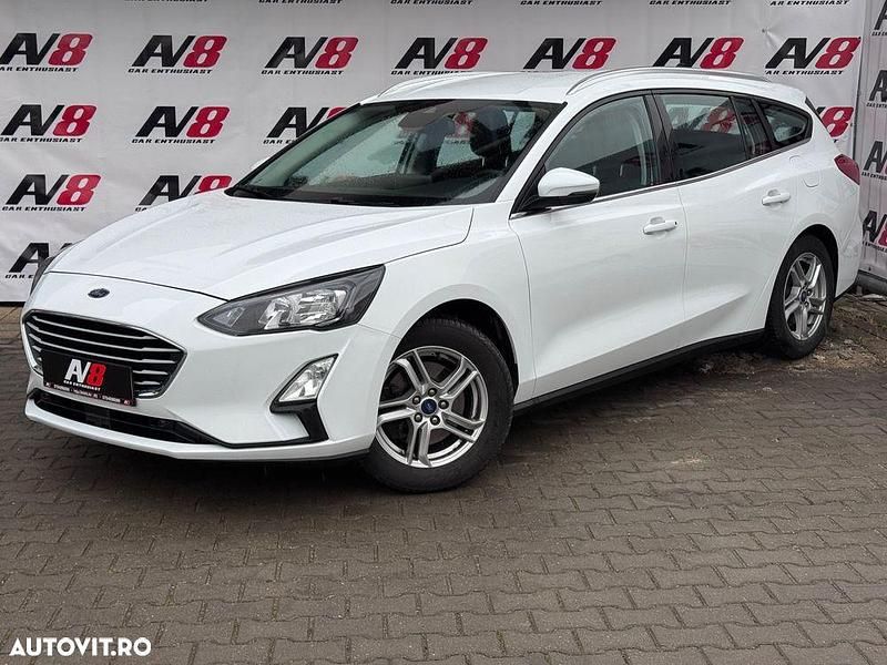 Second-hand Ford Focus 120 CP (88 kW) 2021 Culoarealb Break