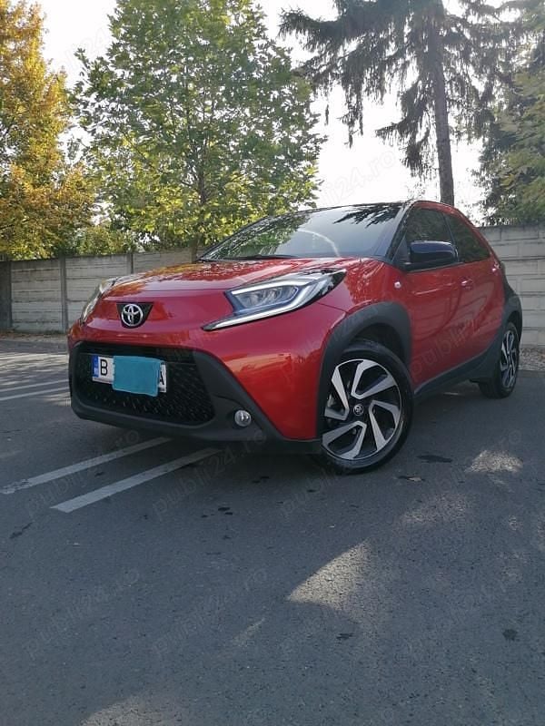 Second-hand 2023 Toyota Aygo Hatchback | 16.390 EUR - Imagine 1/4