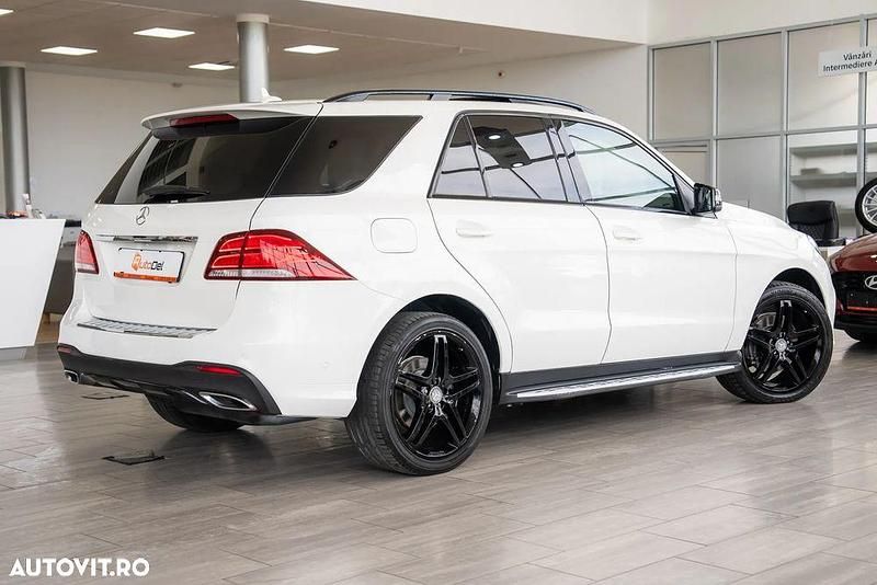 Second-hand Mercedes GLE350 AMG line 258 CP (189 kW) 2015 Alb SUV