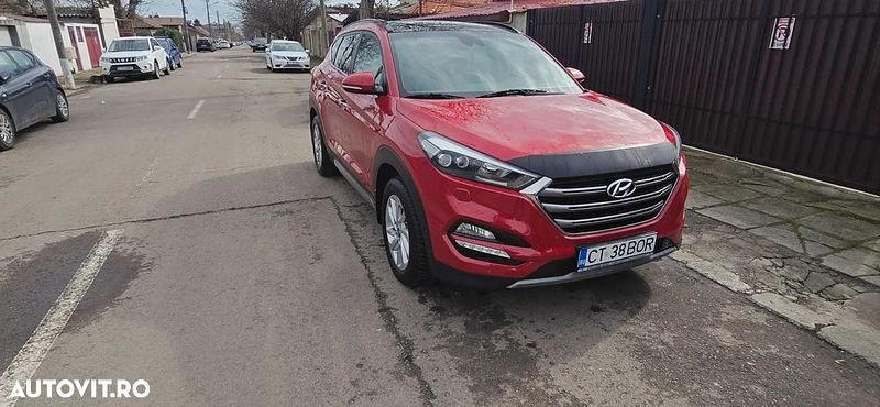 Second-hand Hyundai Tucson 185 CP (136 kW) 2017 Culoarerosu SUV