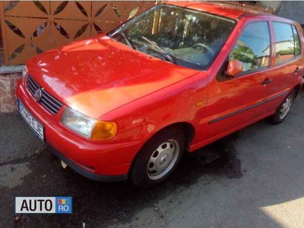 Roșu Utilizat 1997 VW Polo Hatchback | 1.000 EUR - Imagine 1/4