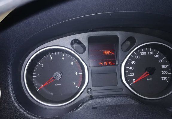 Second-hand Citroën C-Elysee I 90 CP (66 kW) 2016 Argintiu Berlinǎ