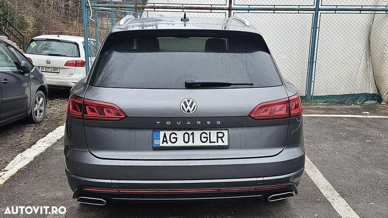 Second-hand VW Touareg R-line 231 CP (169 kW) 2020 Culoaregri SUV