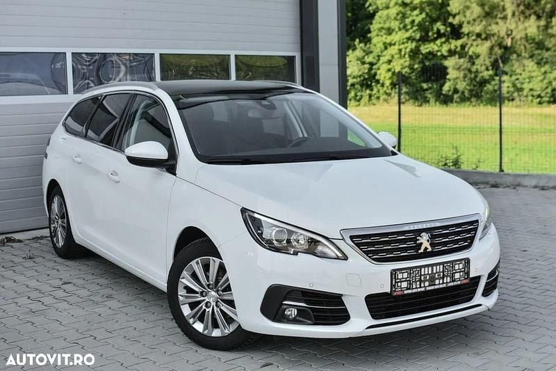 Culoarealbastru Second-hand 2019 Peugeot 308 Allure Break | 7.490 EUR (Preț bun) - Imagine 1/4
