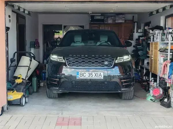 Negru Utilizat 2017 Land Rover Range Rover Velar R-Dynamic SUV | 28.000 EUR (Puțin scump) - Imagine 1/4
