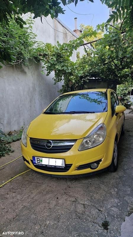 Culoaregalbeuriu Utilizat 2008 Opel Corsa Enjoy Hatchback | 3.300 EUR (Preț OK) - Imagine 1/4