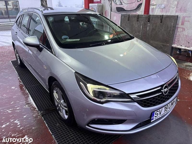 Second-hand Opel Astra Active 110 CP (80 kW) 2017 Culoaregri Break