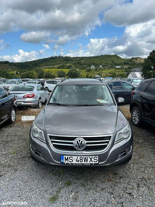 Culoaregri Utilizat 2010 VW Tiguan Trendline SUV | 7.990 EUR (Preț OK) - Imagine 1/4