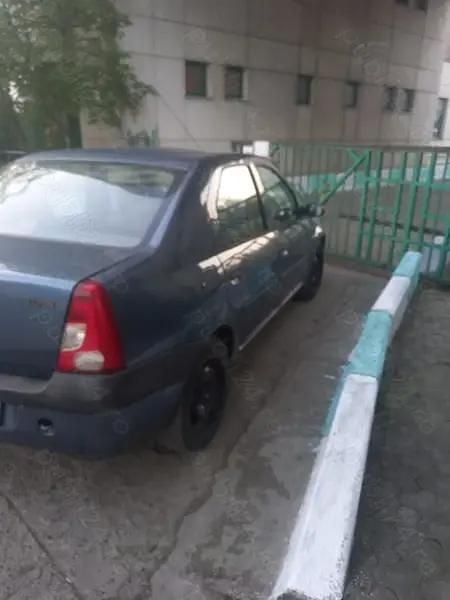 Gri Second-hand 2006 Dacia Logan Berlinǎ | 1.200 EUR (Preț OK) - Imagine 1/2