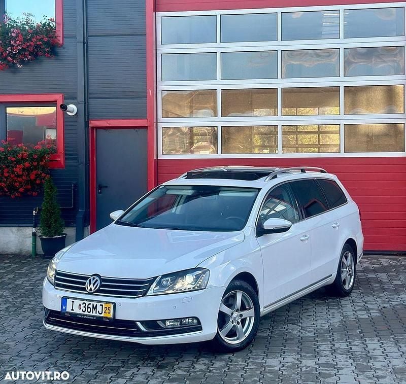 Culoarealb Utilizat 2012 VW Passat Highline Break | 6.890 EUR (Preț OK) - Imagine 1/4