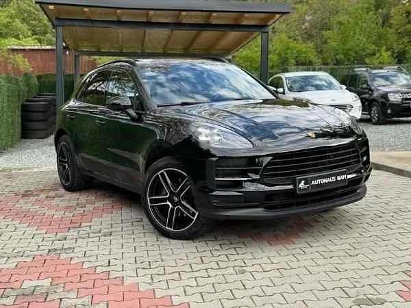 Second-hand Porsche Macan 245 CP (180 kW) 2020 Negru SUV