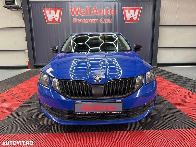 Culoarealbastru Utilizat 2019 Skoda Octavia Style Berlinǎ | 14.800 EUR (Super Preț) - Imagine 1/4
