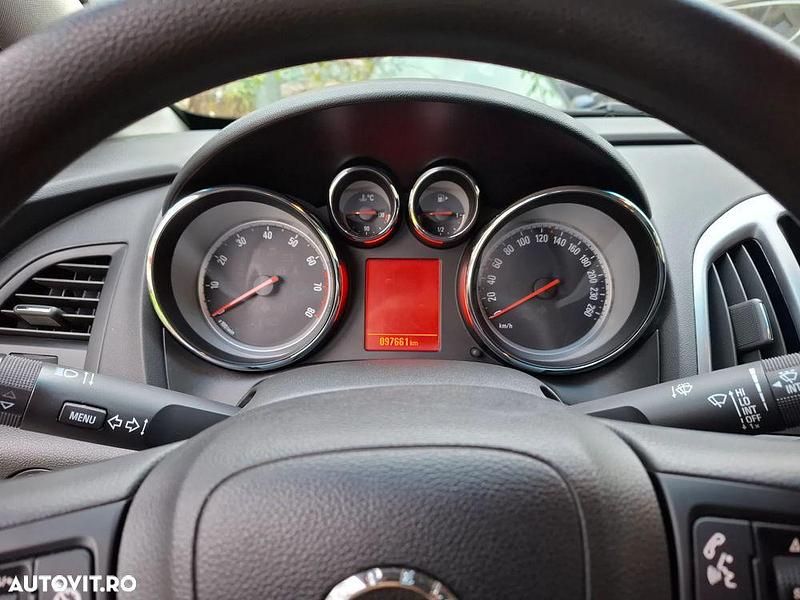 Culoaregri Utilizat 2019 Opel Astra Berlinǎ | 9.600 EUR (Preț OK) - Imagine 1/4