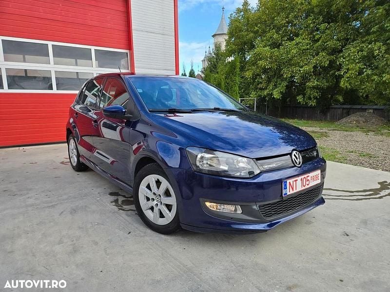 Culoarealbastru Utilizat 2013 VW Polo | 3.950 EUR (Preț bun) - Imagine 1/4