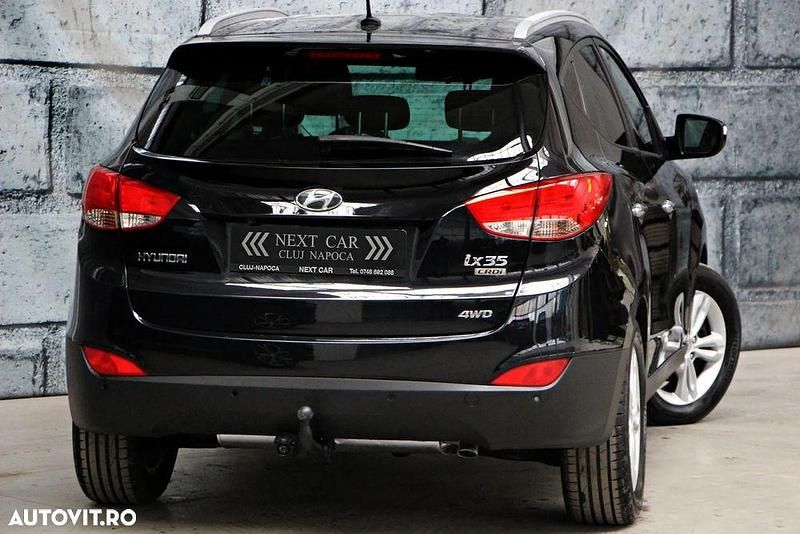 Second-hand Hyundai ix35 Premium 184 CP (135 kW) 2013 Culoarenegru SUV