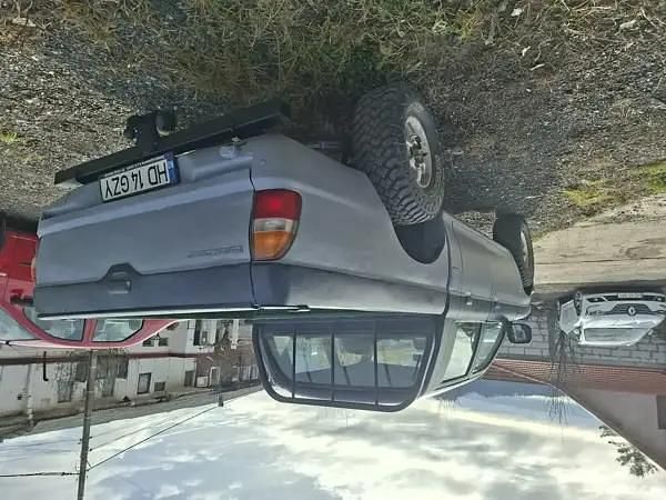 Second-hand Mitsubishi L200 73 CP (53 kW) 1999 Pickup