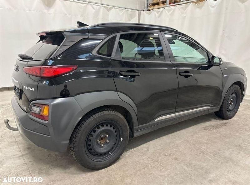 Second-hand Hyundai Kona 105 CP (77 kW) 2020 Culoarenegru SUV