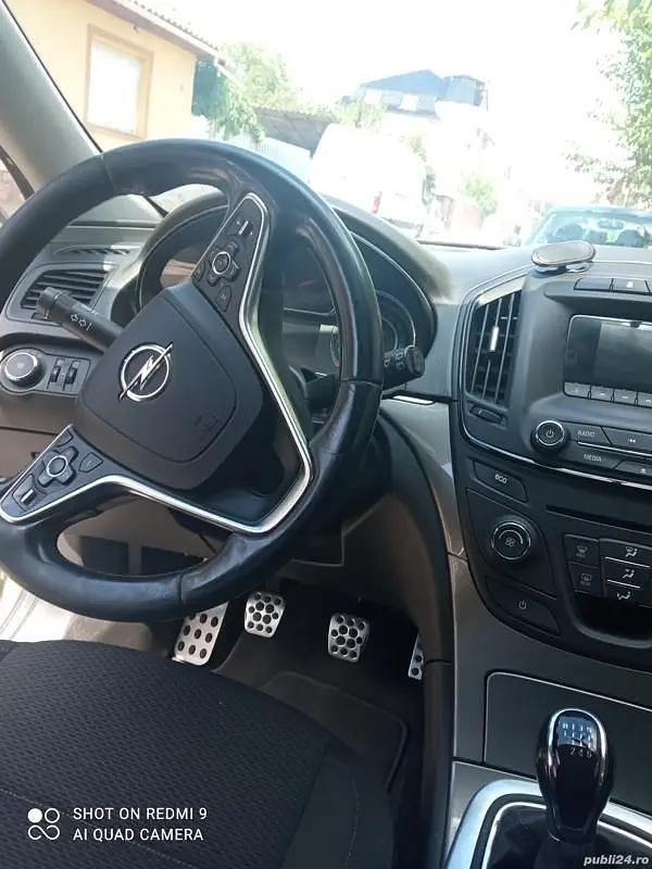 Utilizat 2014 Opel Insignia Break | 5.200 EUR (Preț OK) - Imagine 1/4
