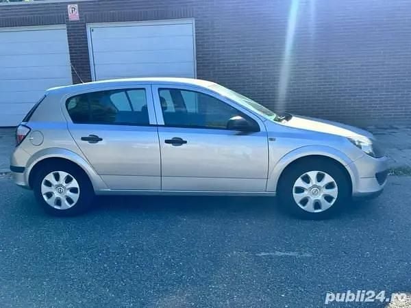Utilizat 2004 Opel Astra Berlinǎ | 1.600 EUR (Preț OK) - Imagine 1/4