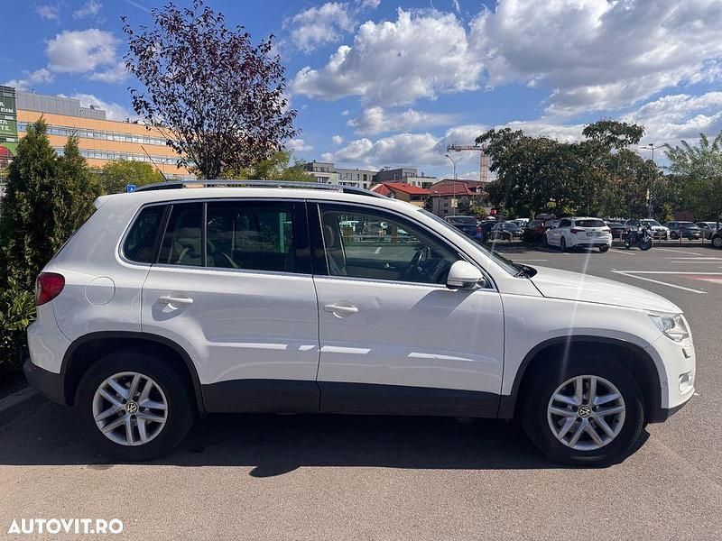 Culoarealb Utilizat 2008 VW Tiguan SUV | 6.100 EUR (Preț OK) - Imagine 1/4