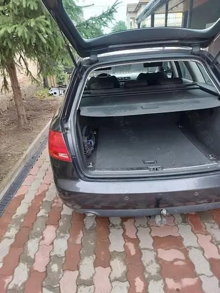 Utilizat 2007 Audi A4 Break | 1.800 EUR (Preț bun) - Imagine 1/4