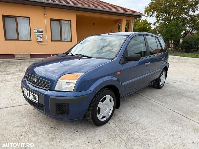 Culoarealbastru Utilizat 2006 Ford Fusion Ambiente | 2.190 EUR (Preț OK) - Imagine 1/4