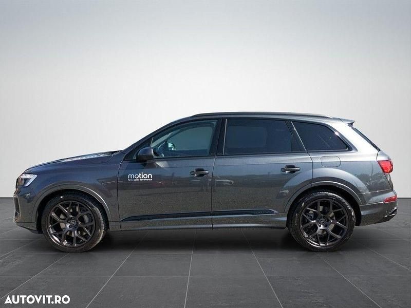 Second-hand Audi Q7 S-Line 394 CP (289 kW) 2024 Gri mediu  normal SUV