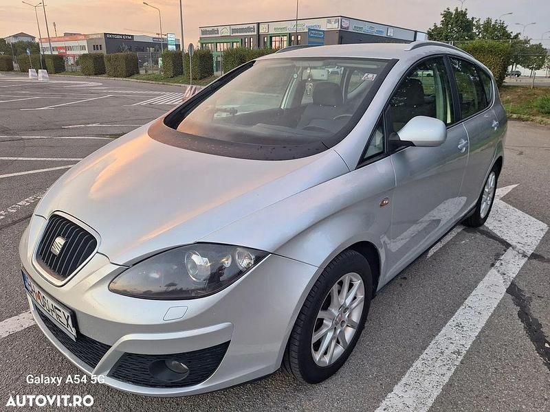 Argint Utilizat 2011 Seat Altea XL Monovolum | 3.400 EUR (Preț OK) - Imagine 1/4