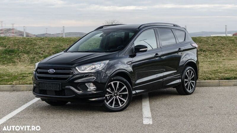 Negru Utilizat 2019 Ford Kuga ST-Line SUV | 13.990 EUR (Preț bun) - Imagine 1/4
