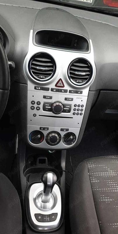 Second-hand Opel Corsa 85 CP (62 kW) 2012