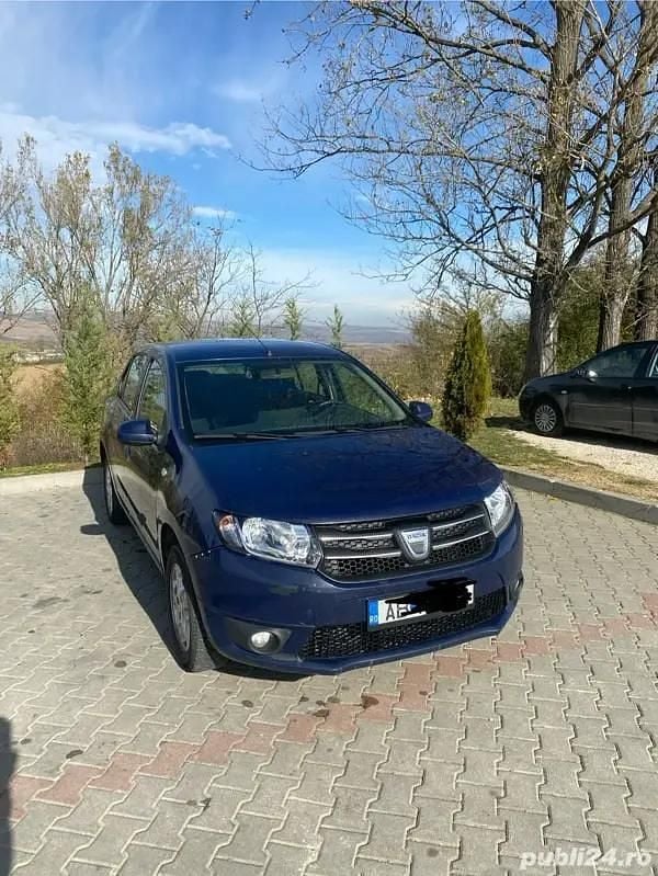 Utilizat 2015 Dacia Logan Berlinǎ | 4.500 EUR (Puțin scump) - Imagine 1/4