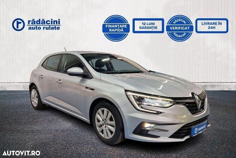 Culoareargint Utilizat 2022 Renault Mégane IV Zen Hatchback | 14.900 EUR (Preț OK) - Imagine 1/3